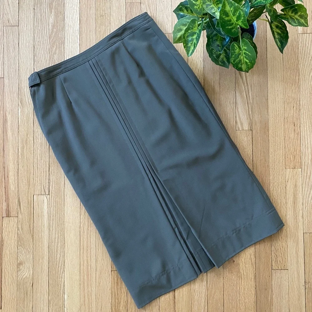 Club Monaco Wool Front Pleat Detail Olive‎ Green Midi Pencil Skirt Size 0
